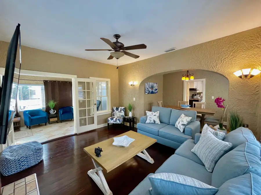 5555 Garden Avenue #Sfh With A Detached Apt., West Palm Beach, FL 33405 - #3