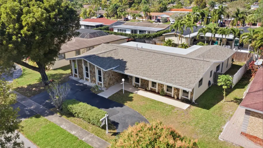 11911 NW 14th Court, Pembroke Pines, FL 33026 - #2