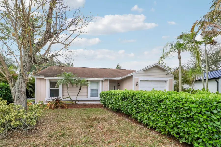 124 Rosewood Circle, Jupiter, FL 33458 - #2