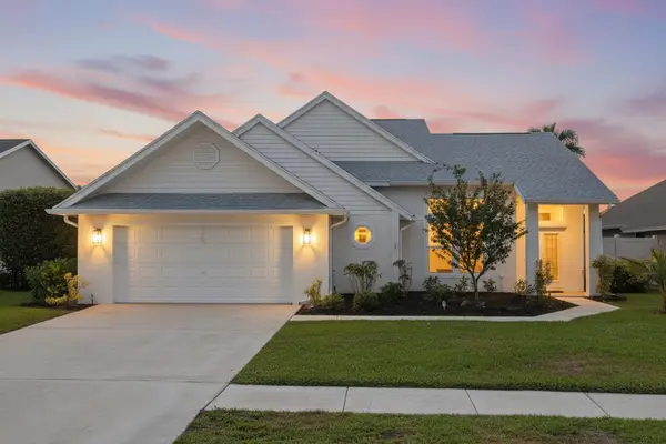 12912 Meadowbreeze Drive, Wellington, FL 33414