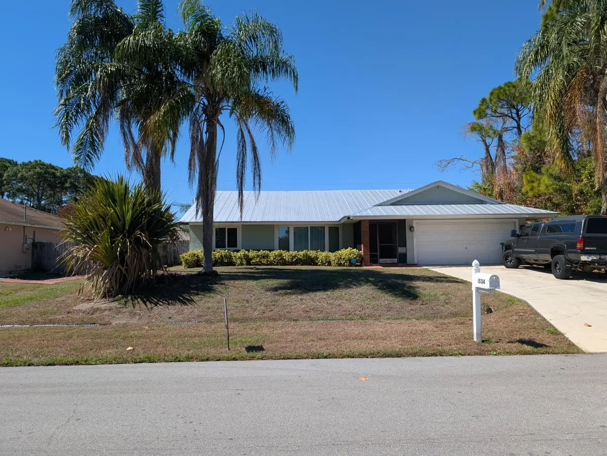 1534 SE Sutton Street, Port Saint Lucie, FL 34953 - #1