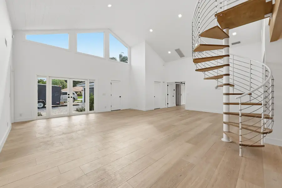 6189 Woodcutter Court, Palm Beach Gardens, FL 33418 - #3