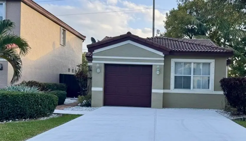 4274 NW 1st Place, Deerfield Beach, FL 33442 - #2