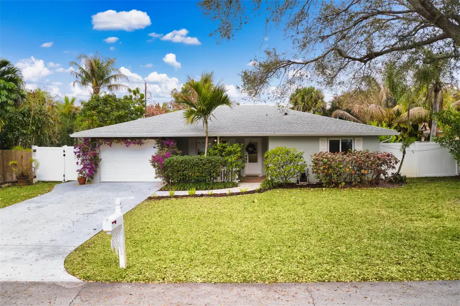 359 Church Road, Tequesta, FL 33469 - #2