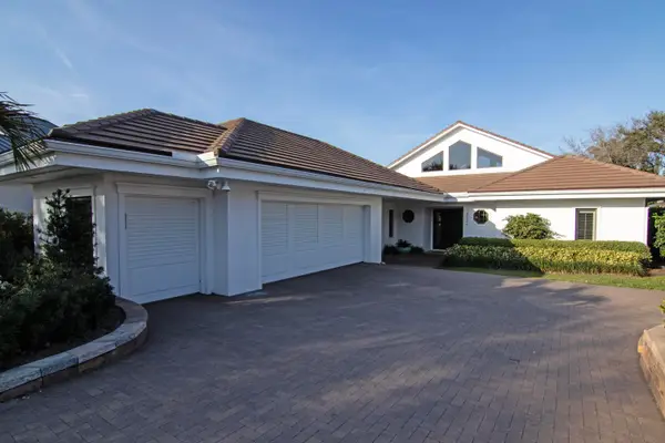 18534 SE Prestwick Lane, Jupiter, FL 33469