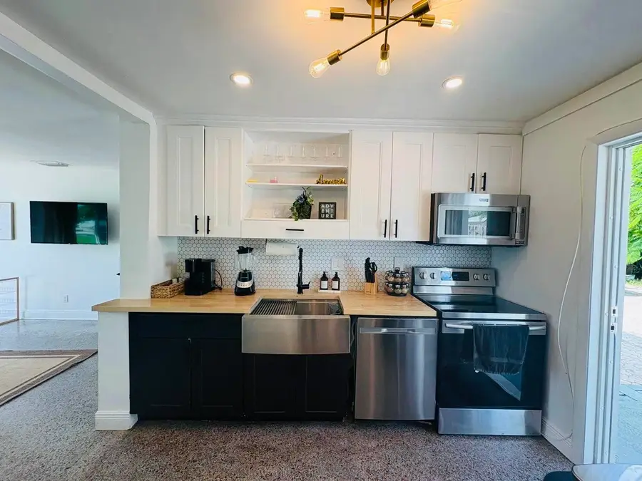 2711 NE 11th Terrace, Pompano Beach, FL 33064 - #3