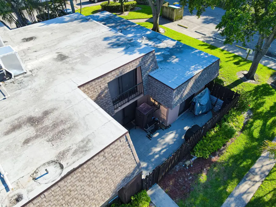 4702 Waterview Circle, Lake Worth Beach, FL 33461 - #2