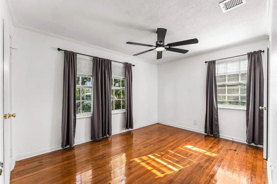 810 Franklin Road, West Palm Beach, FL 33405 - #3