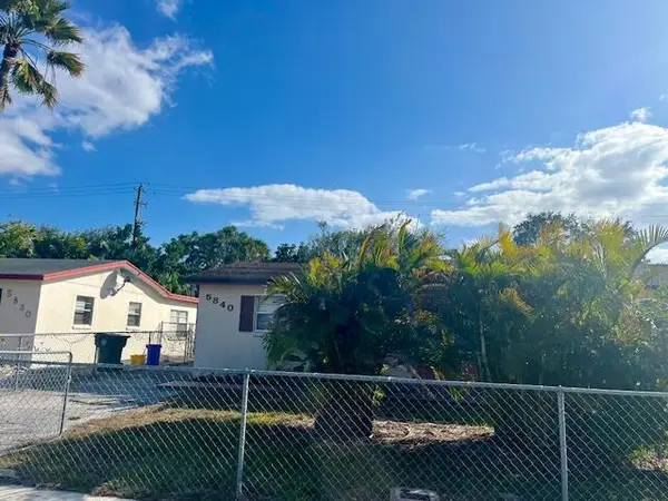 5840 S 38th Court, Greenacres, FL 33463