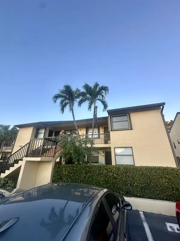 4693 Lucerne Lakes Boulevard E #206, Lake Worth, FL 33467