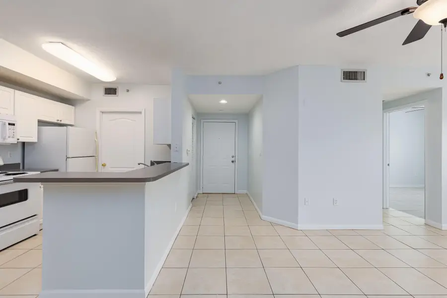 5095 Fairways Circle #107, Vero Beach, FL 32967 - #2