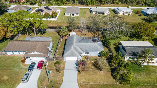 457 SW David Terrace, Port St Lucie, FL 34953