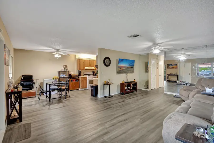 6118 La Palma Lane, Delray Beach, FL 33484 - #2