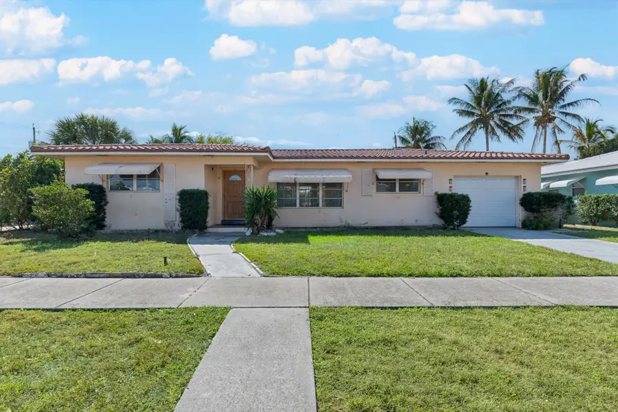 151 Duke Drive, Lake Worth Beach, FL 33460 - #2