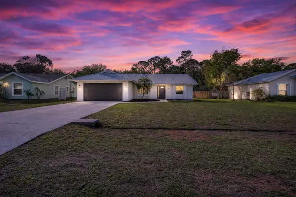 2514 SE Alfonso Avenue, Port St Lucie, FL 34952