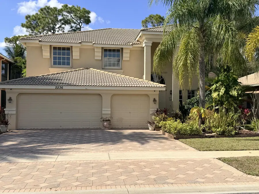 2236 Ridgewood Circle, Royal Palm Beach, FL 33411 - #2