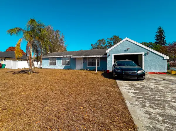 649 SW Everett Court, Port St Lucie, FL 34953