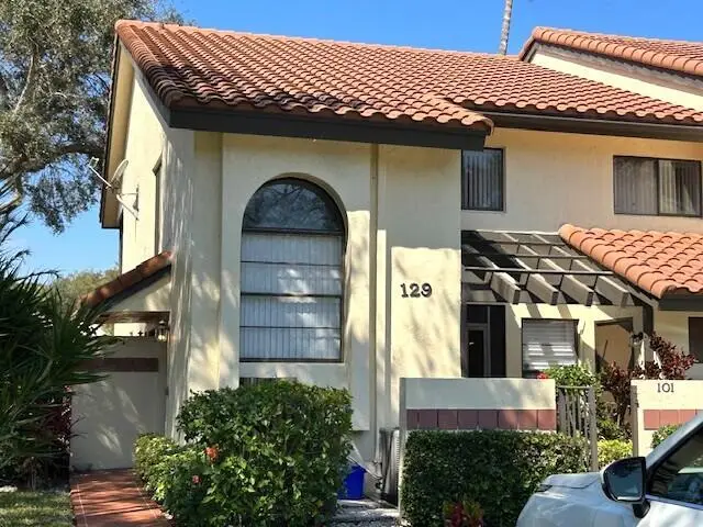 10415 S Circle Lake Drive #201, Boynton Beach, FL 33437 - #2