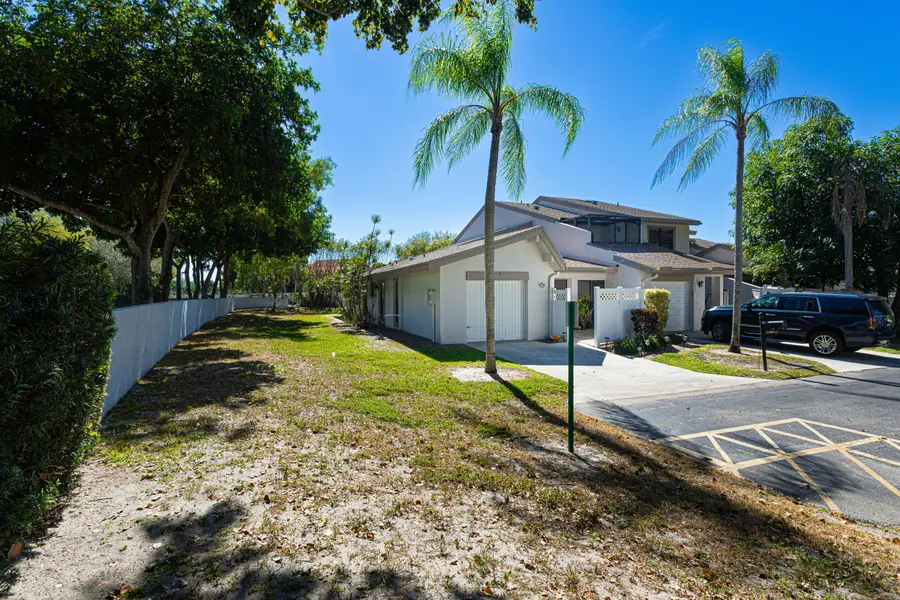 6670 Canary Palm Circle, Boca Raton, FL 33433 - #2