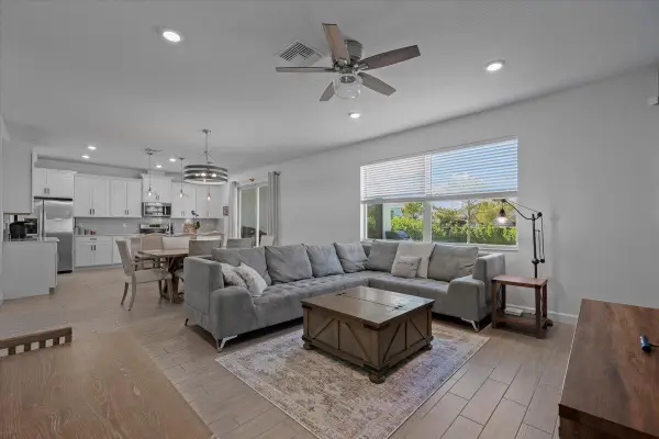 1367 Arrowhead Point Road, Loxahatchee, FL 33470