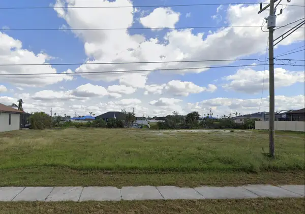 2513 Surfside Boulevard, Cape Coral, FL 33914