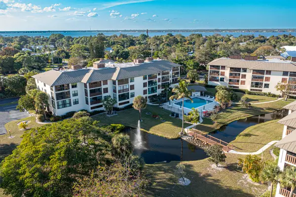 162 SE Saint Lucie Boulevard #B403, Stuart, FL 34996