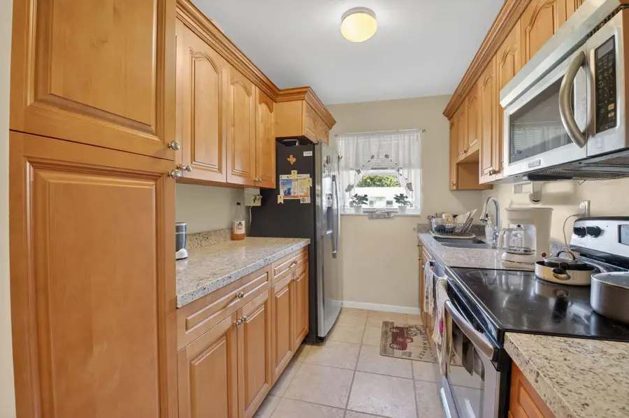 220 High Point Court E #B, Delray Beach, FL 33445 - #3