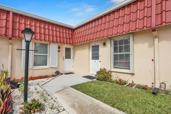 615 Laconia Circle #A, Lake Worth, FL 33467