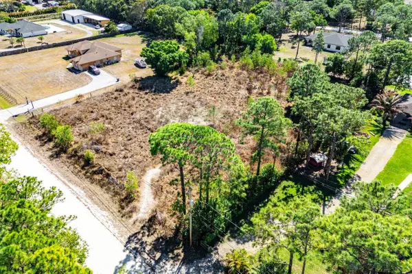 18354 50th Street N, Loxahatchee, FL 33470