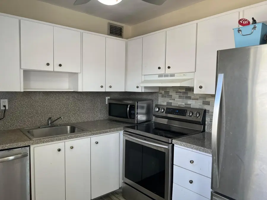 901 Flanders S, Delray Beach, FL 33484 - #3