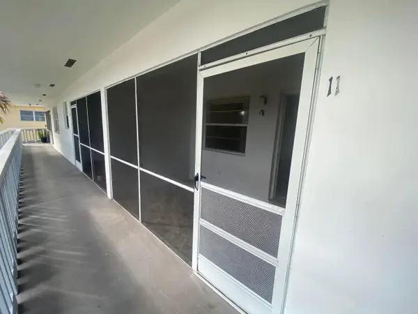 705 NE 2nd Street #11, Hallandale Beach, FL 33009