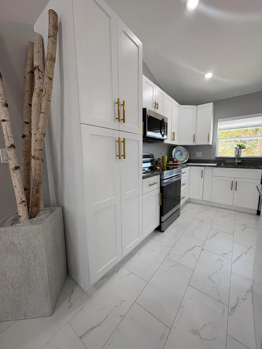 9019 S Castle Circle, Labelle, FL 33935 - #3