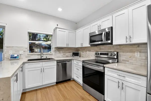 5856 Erik Way, Greenacres, FL 33463