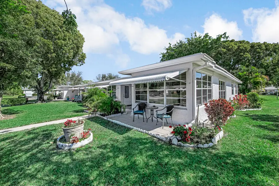 7206 W Oakridge Circle #D, Lake Worth, FL 33462 - #3