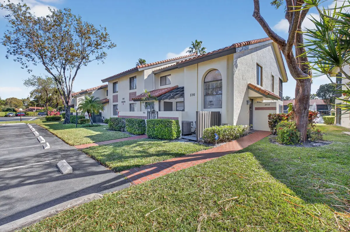 10279 N Circle Lake Drive #202, Boynton Beach, FL 33437 - #1