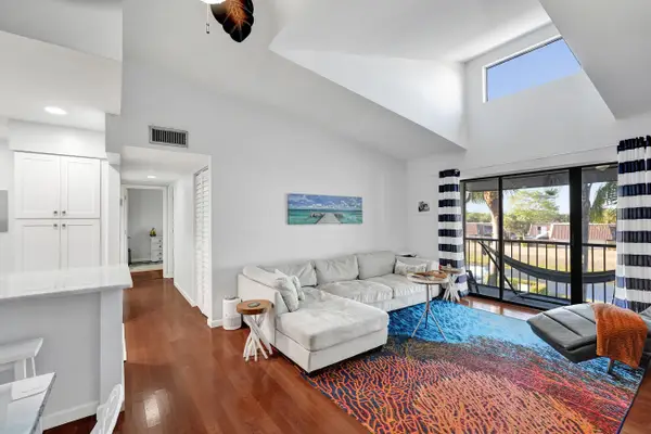 1008 Green Pine Boulevard #D3, West Palm Beach, FL 33409