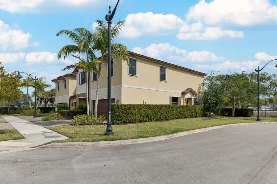 4622 Belgian Lane, Davie, FL 33314 - #3