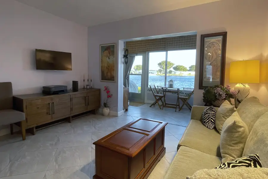 1116 Lake Terrace #114, Boynton Beach, FL 33426 - #2