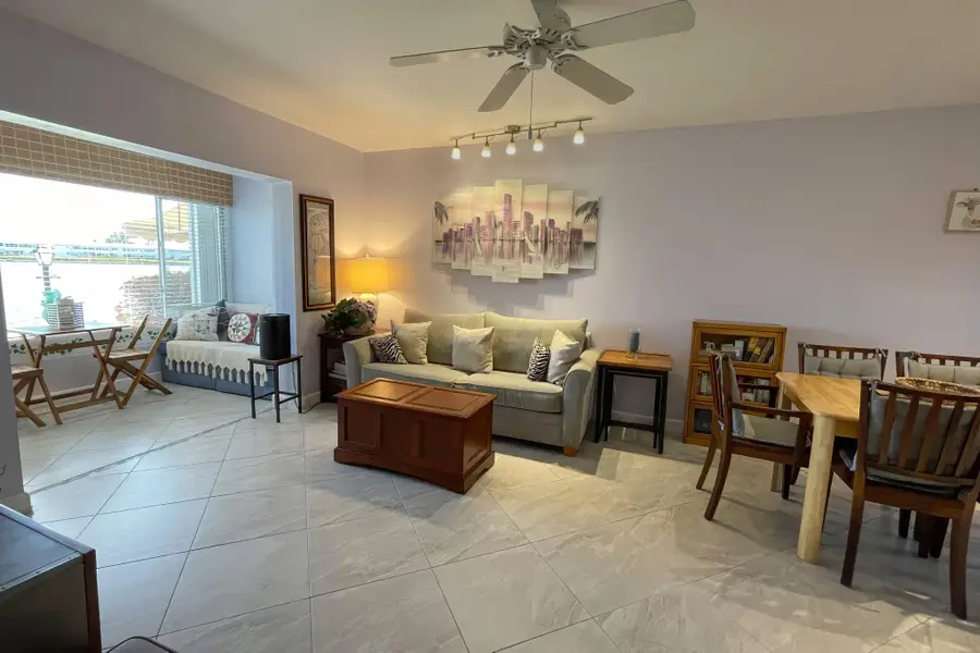 1116 Lake Terrace #114, Boynton Beach, FL 33426 - #3