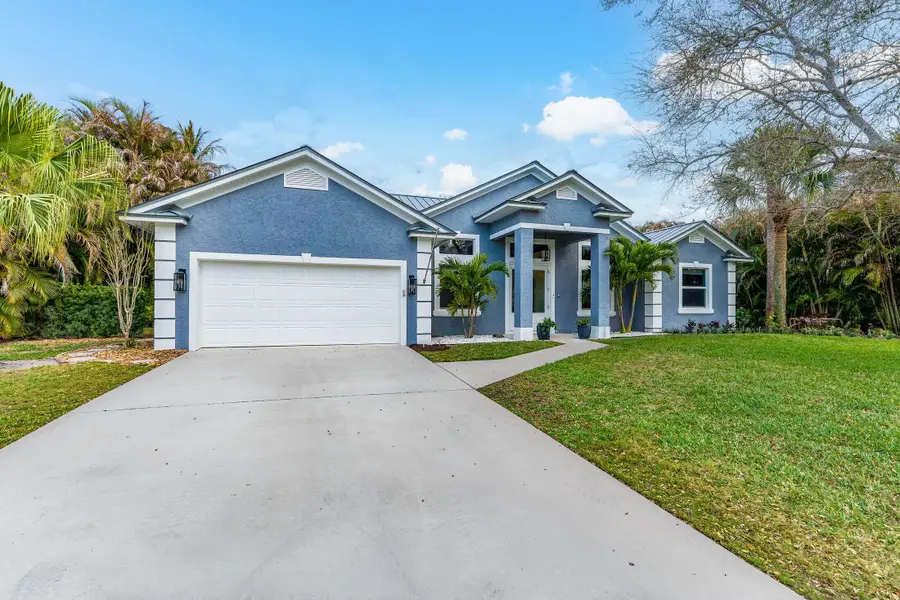 3741 SE Bowsprit Court, Stuart, FL 34997 - #3