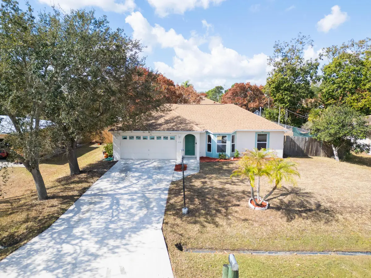 1718 SE Aires Lane, Port Saint Lucie, FL 34984 - #1