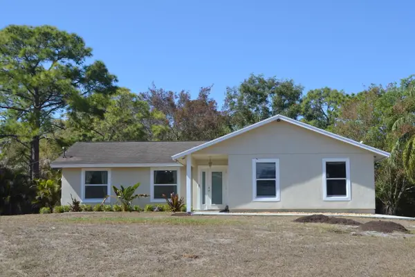 18019 43rd Road N, Loxahatchee, FL 33470