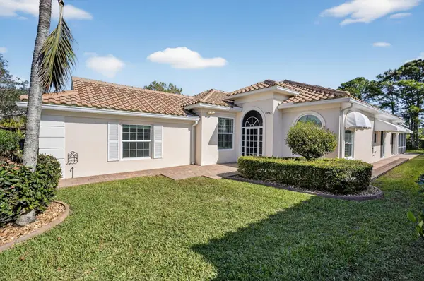 8293 SE Palm Hammock Lane, Hobe Sound, FL 33455