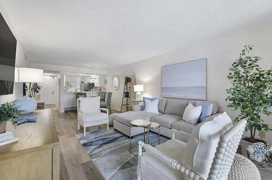 5722 Coral Lake Drive #210, Margate, FL 33063 - #3