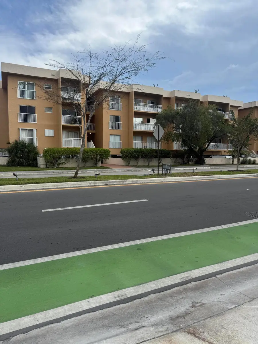 17051 NE 35th Avenue #307, North Miami Beach, FL 33160 - #2