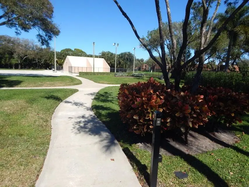 3721 37th Way, West Palm Beach, FL 33407 - #2