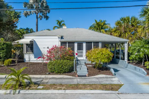 2401 Ridgeway Avenue, West Palm Beach, FL 33401