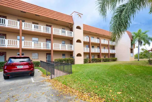 9041 Sunrise Lakes Boulevard #111, Sunrise, FL 33322