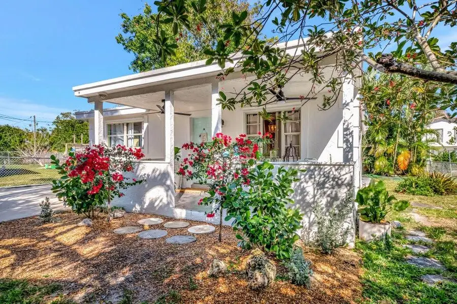 237 SW 3rd Avenue, Delray Beach, FL 33444 - #3