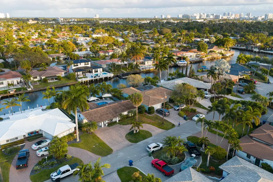 2200 NE 15th Terrace Ne, Wilton Manors, FL 33305 - #3